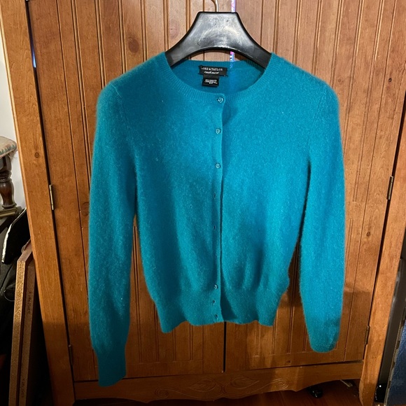 Lords & Taylor Sweaters - Lord & Taylor Cashmere Sweather